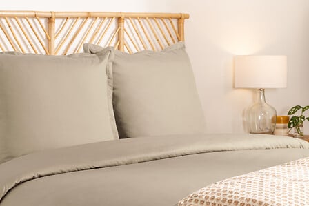 3b6199c7-5757-40dc-8c1f-35127511c5e9