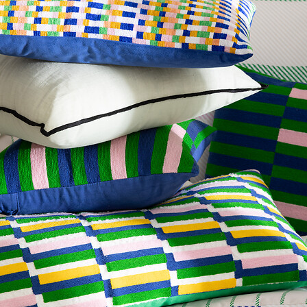 b6ca1daa-5aa3-4d6c-89f2-9cd4a4aa6559