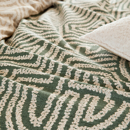 db910499-ef1f-4d3a-bc4f-470eef0fd9e1